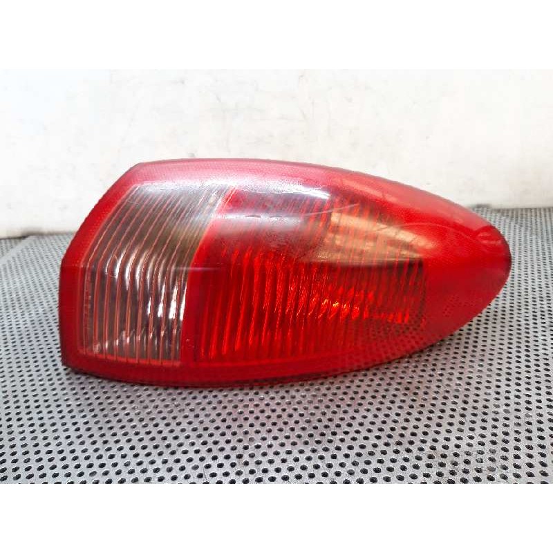 Recambio de piloto trasero derecho para alfa romeo 147 (190) 1.9 jtd impression referencia OEM IAM   