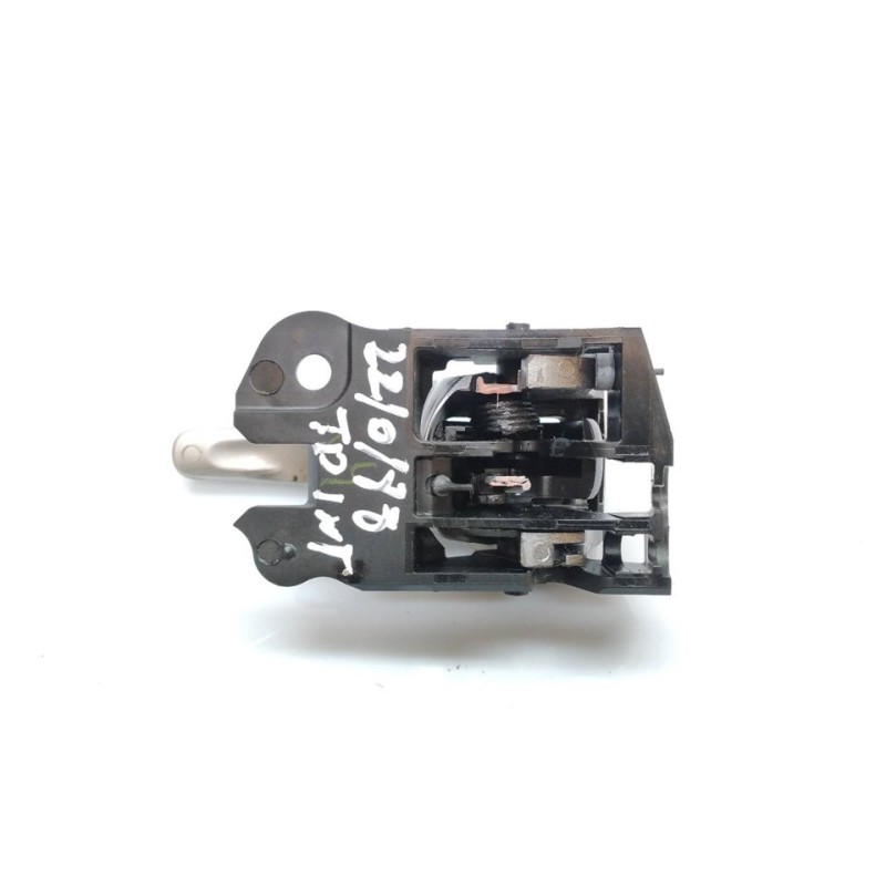 Recambio de maneta interior trasera derecha para toyota auris active referencia OEM IAM 62318A2 - Blanco 2