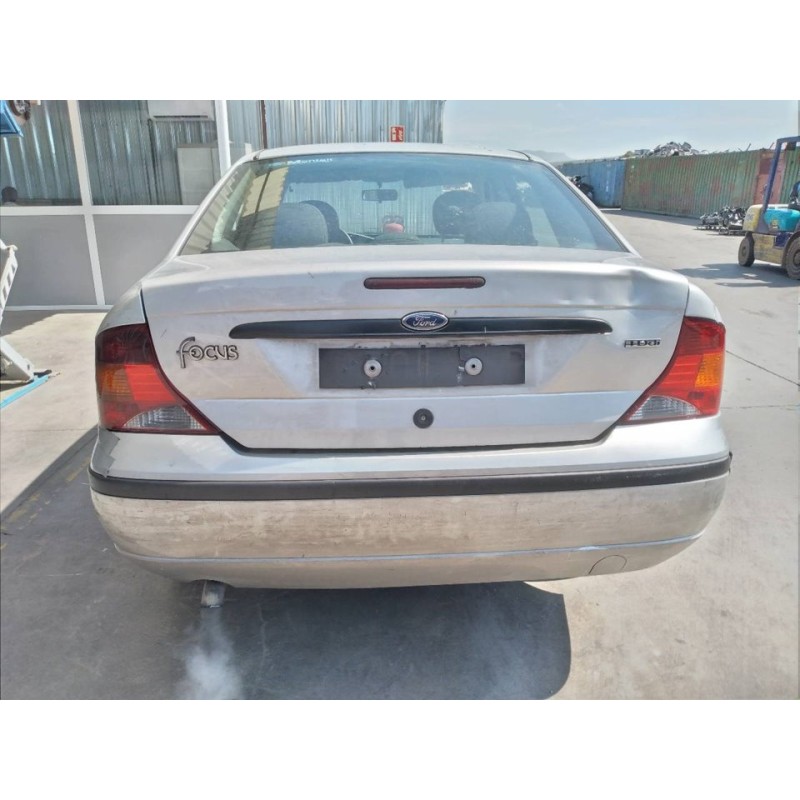 ford focus berlina (cak) del año 2002