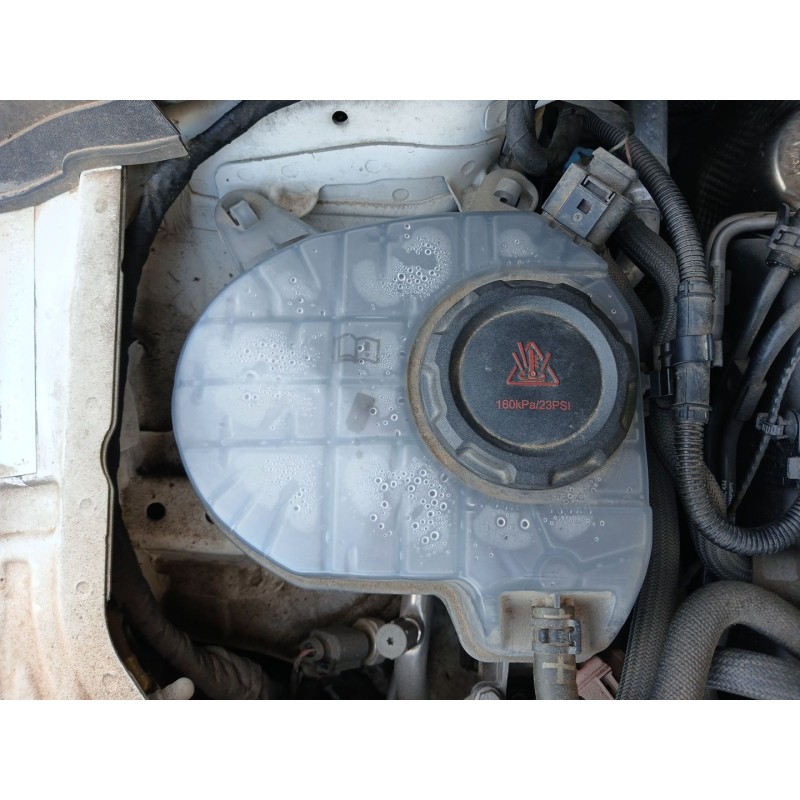 Recambio de deposito expansion para audi a3 sportback (8ya, 8yf) 30 tdi referencia OEM IAM - Blanco 2