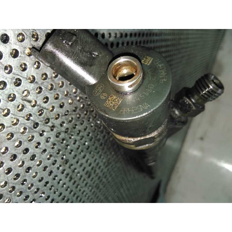 Recambio de inyector para chevrolet captiva 2.0 vcdi lt referencia OEM IAM 0445110270 - Gris 4