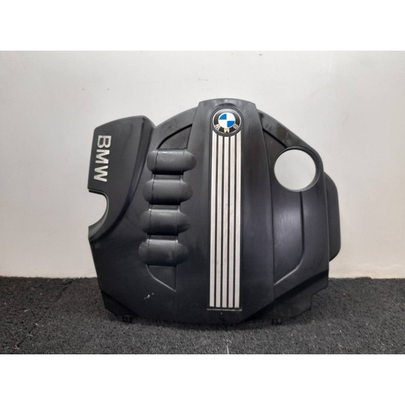 Recambio de tapa superior motor para bmw serie 1 berlina (e81/e87) 116d referencia OEM IAM 1114779741008  