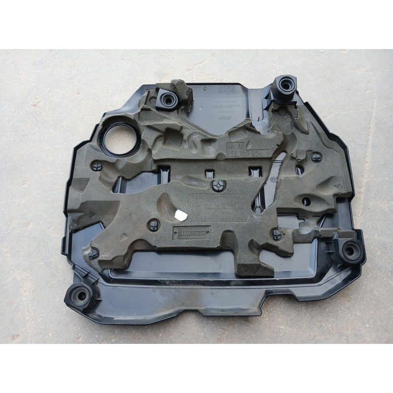 Recambio de tapa superior motor para audi a3 sportback (8ya, 8yf) 30 tdi referencia OEM IAM - Blanco 2