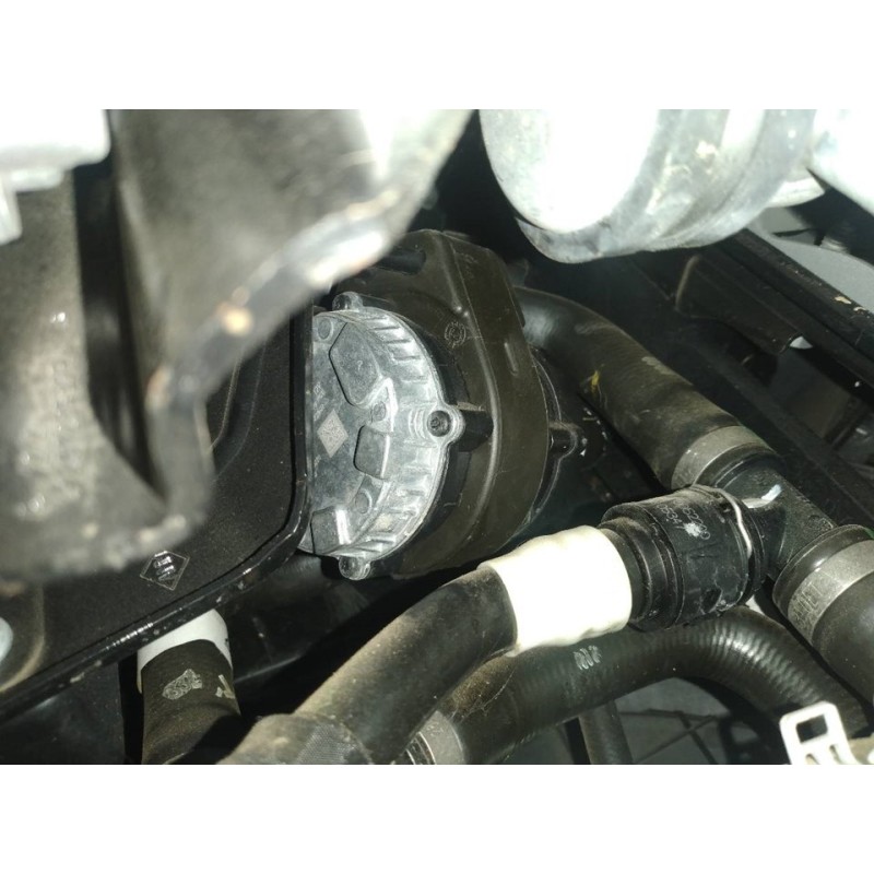 Recambio de bomba agua para renault captur ii e-tech engineered referencia OEM IAM - Gris 2