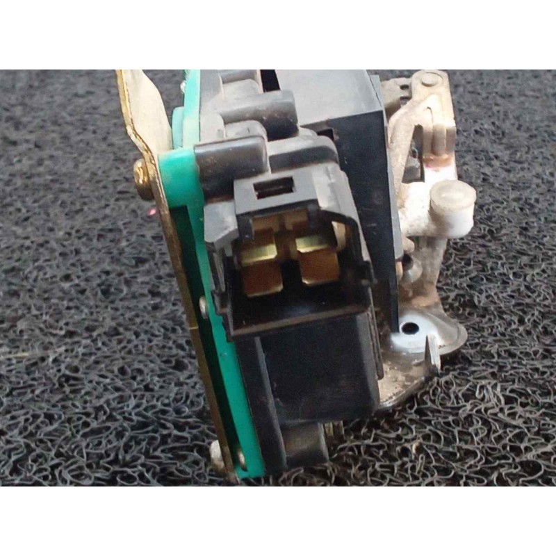 Recambio de cerradura puerta delantera izquierda para hyundai accent (lc) crdi gl referencia OEM IAM 2