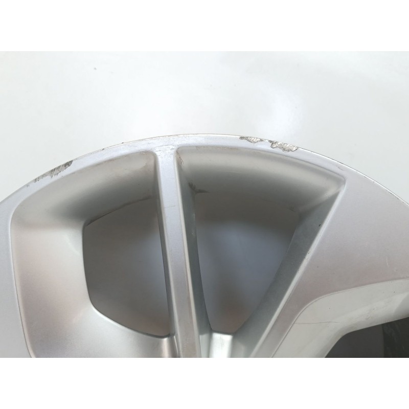 Recambio de llanta para renault clio iv (bh_) 1.5 dci 75 referencia OEM IAM 403009927R - Blanco 2