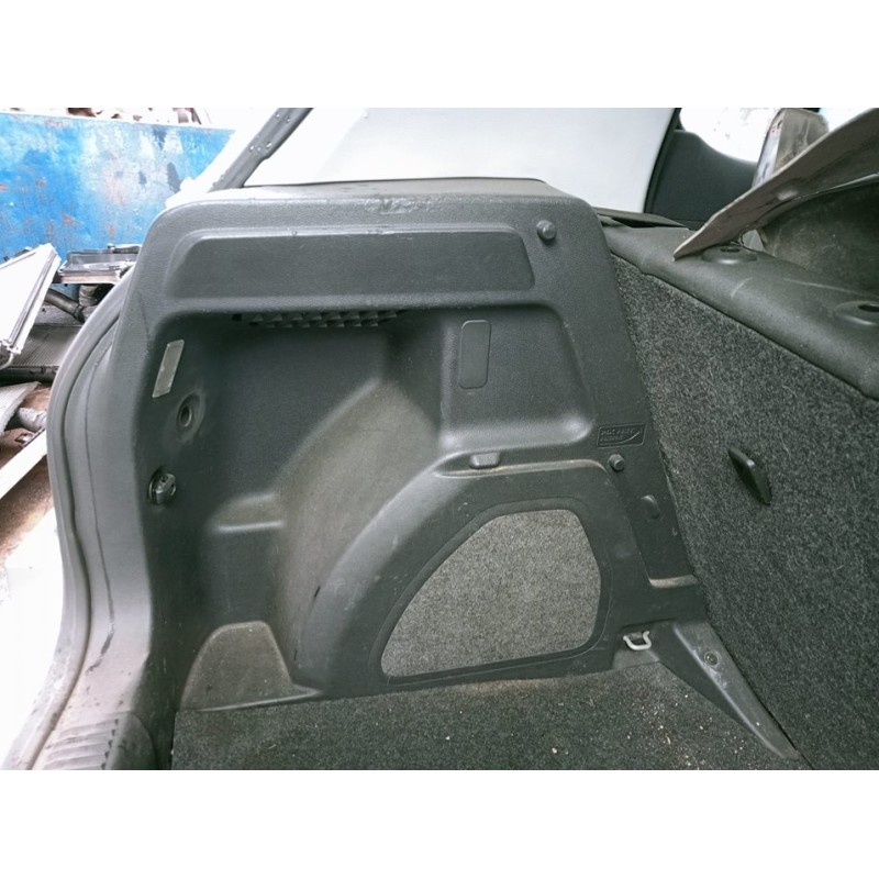 Recambio de soporte bandeja trasera izquierda para skoda fabia (5j2 ) young referencia OEM IAM   