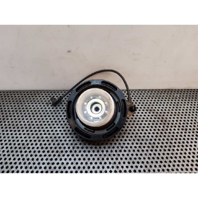 Recambio de tapon combustible para kia rio concept referencia OEM IAM - Blanco 2
