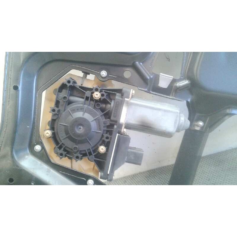 Recambio de elevalunas trasero derecho para audi a3 (8l) 1.6 referencia OEM IAM 8L4959802A - Negro 2