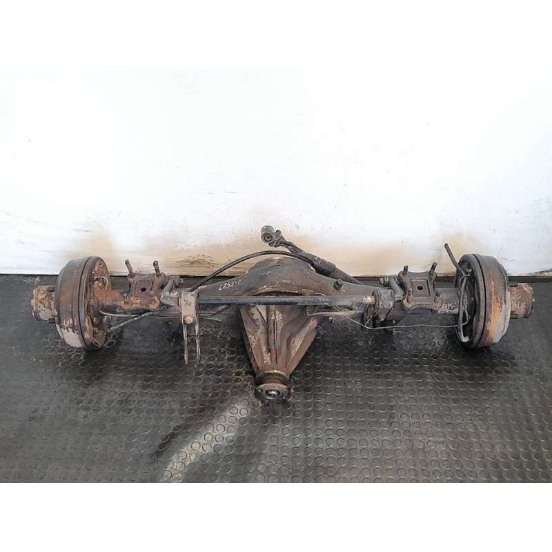 Recambio de puente trasero para nissan trade 2.8d referencia OEM IAM   
