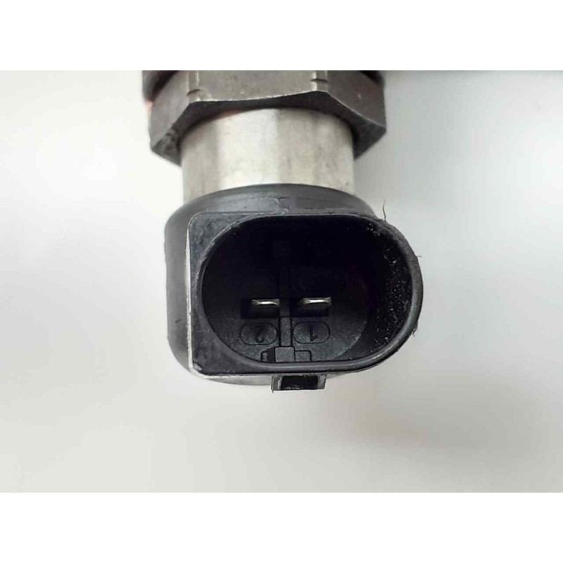 Recambio de inyector para renault scenic iii grand dynamique referencia OEM IAM H8200294788  CONTINENTAL 3