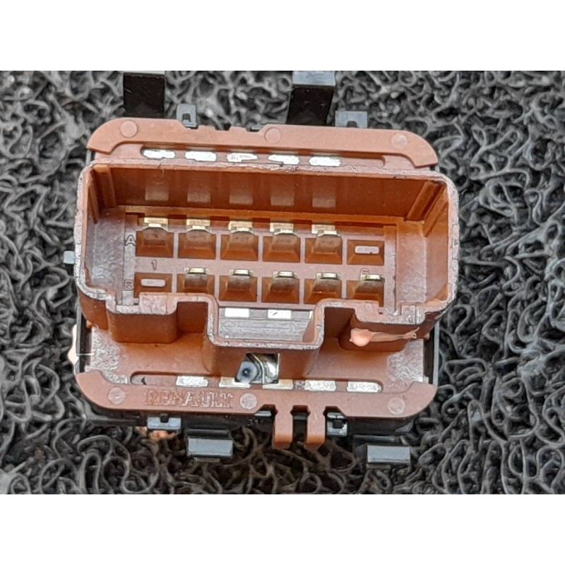 Recambio de mando elevalunas delantero izquierdo para renault vel satis (bj0) expression referencia OEM IAM 2