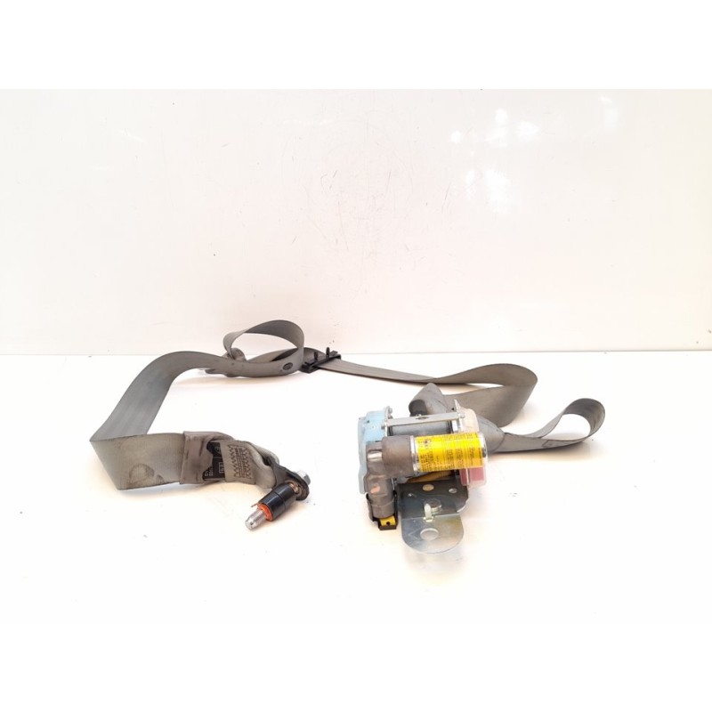 Recambio de cinturon seguridad delantero derecho para kia sorento 2.5 crdi emotion referencia OEM IAM 888203E010CY  