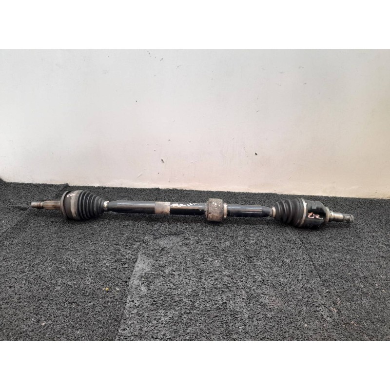 Recambio de transmision delantera derecha para toyota auris active referencia OEM IAM   