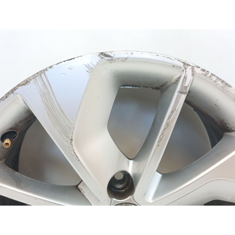Recambio de llanta para renault clio iv (bh_) 1.5 dci 75 referencia OEM IAM 403009927R - Blanco 2