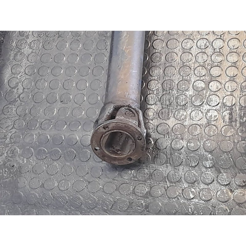 Recambio de transmision central trasera para nissan trade 2.8d referencia OEM IAM - Blanco 2
