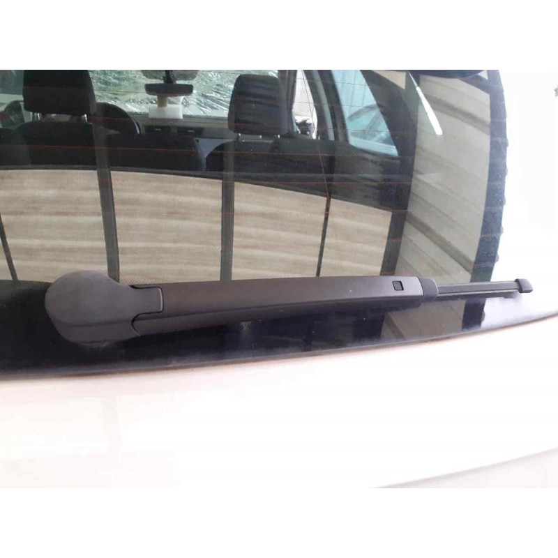 Recambio de brazo limpia trasero para seat arona xcellence edition referencia OEM IAM   