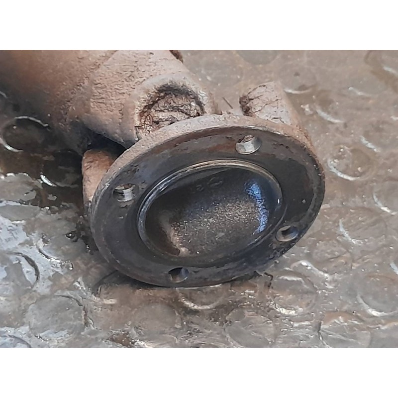 Recambio de transmision central trasera para nissan trade 2.8d referencia OEM IAM - Blanco 3