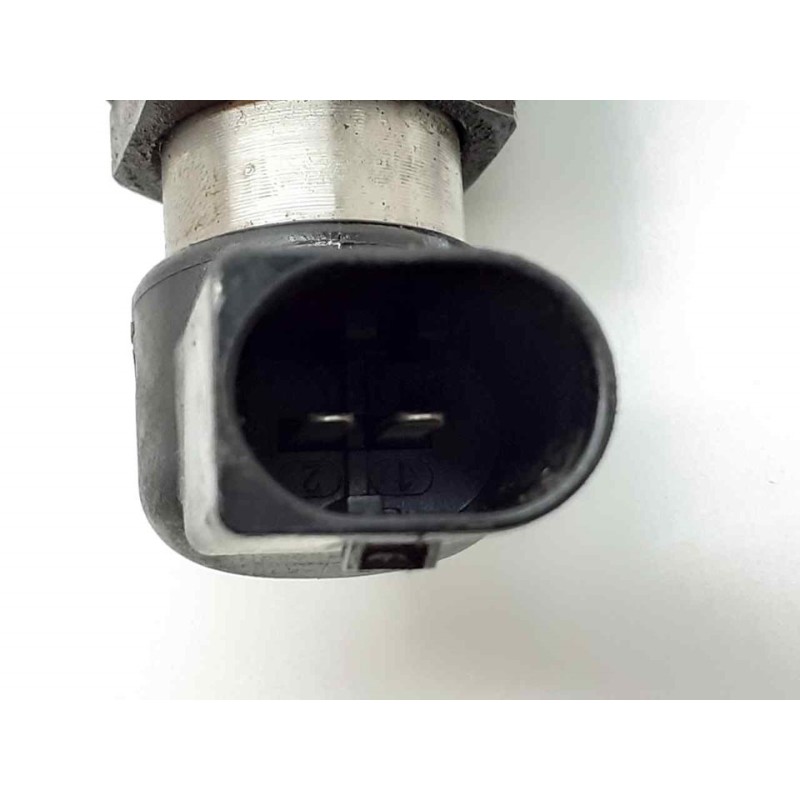 Recambio de inyector para renault scenic iii grand dynamique referencia OEM IAM H8200294788  CONTINENTAL 2