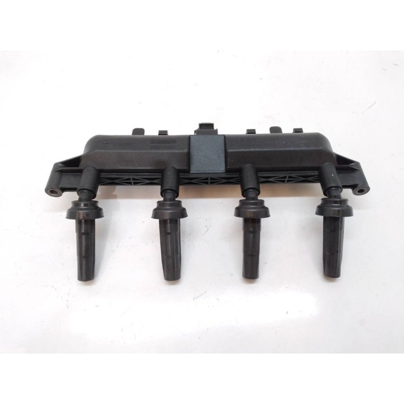 Recambio de bobina encendido para peugeot 206 berlina x-line refri referencia OEM IAM 9628158580  