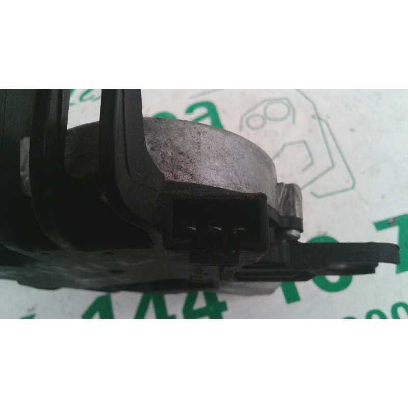 Recambio de motor limpia trasero para opel astra h berlina 1.6 16v referencia OEM IAM 0390201591  BOSCH - Azul 2