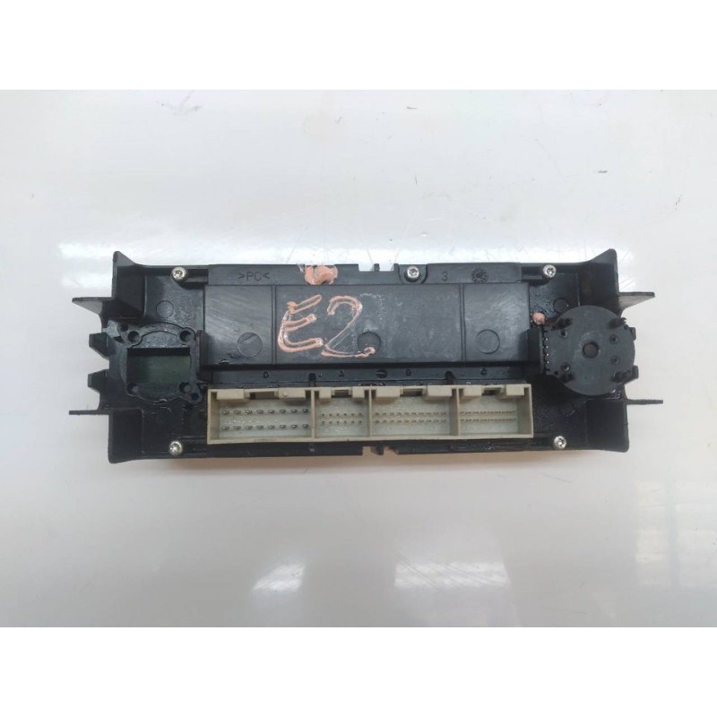 Recambio de mando climatizador para volkswagen bora berlina (1j2) highline referencia OEM IAM 2