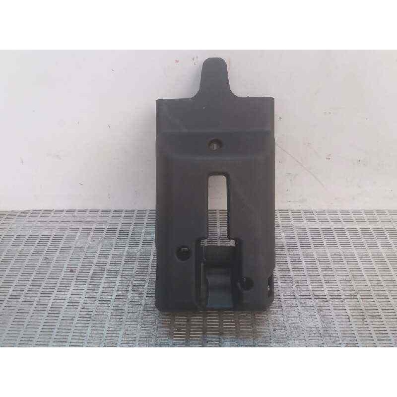 Recambio de tapa volante inferior para ford fiesta (cbk) 1.6 tdci cat referencia OEM IAM   