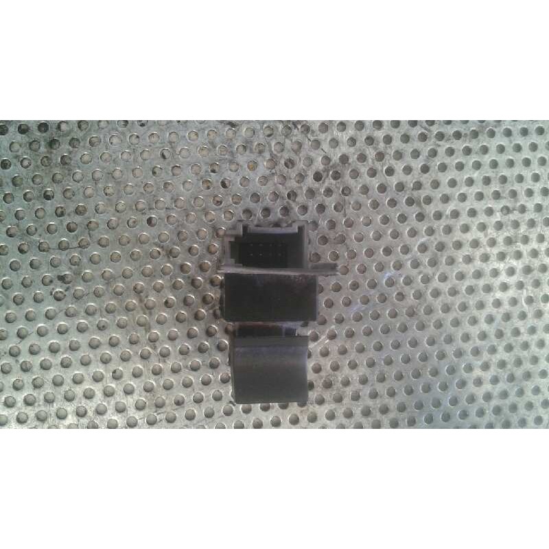 Recambio de mando elevalunas delantero derecho para audi a3 (8l) 1.6 referencia OEM IAM 4B0959855 - Negro 2