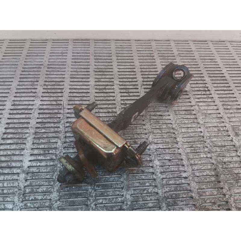 Recambio de retenedor puerta delantera derecha para ford fiesta (cbk) 1.6 tdci cat referencia OEM IAM - Rojo 2