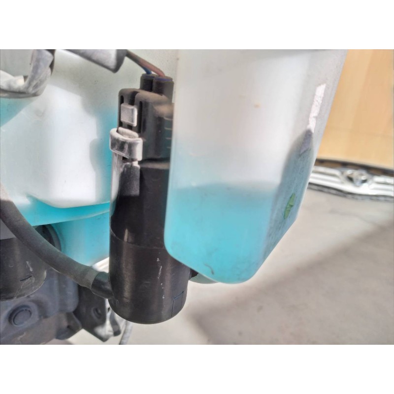 Recambio de bomba limpia para toyota auris active referencia OEM IAM 759019 30891 110506A