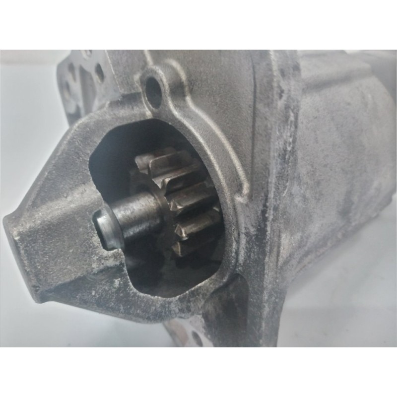 Recambio de motor arranque para renault clio iii emotion referencia OEM IAM 8200584675 M000T87881 MITSUBISHI 2