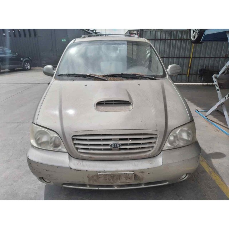 kia carnival ii del año 2001