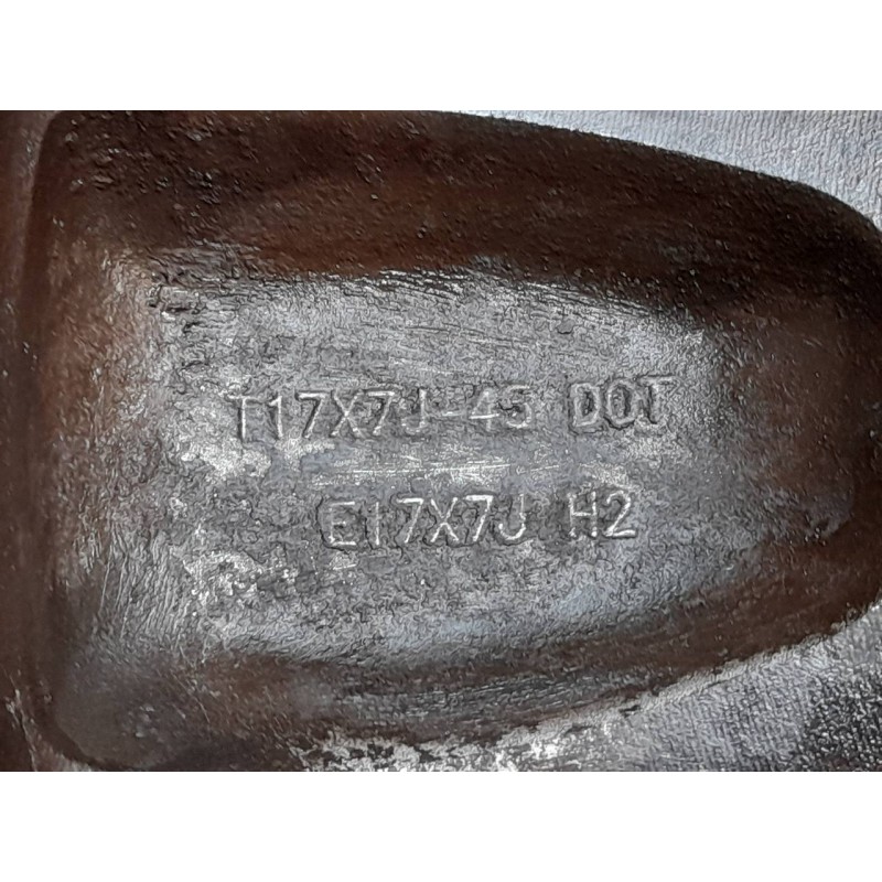 Recambio de llanta para kia sorento 2.5 crdi vgt ex1 referencia OEM IAM T17X7J45 - Marrón 2