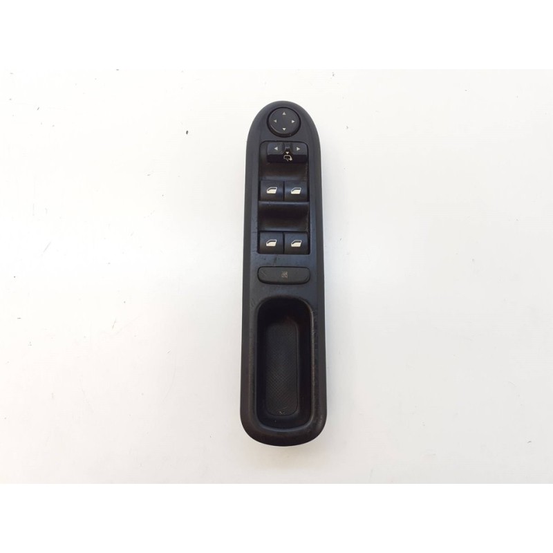 Recambio de mando elevalunas delantero izquierdo para peugeot 407 st confort referencia OEM IAM 96468704XT 53269735 