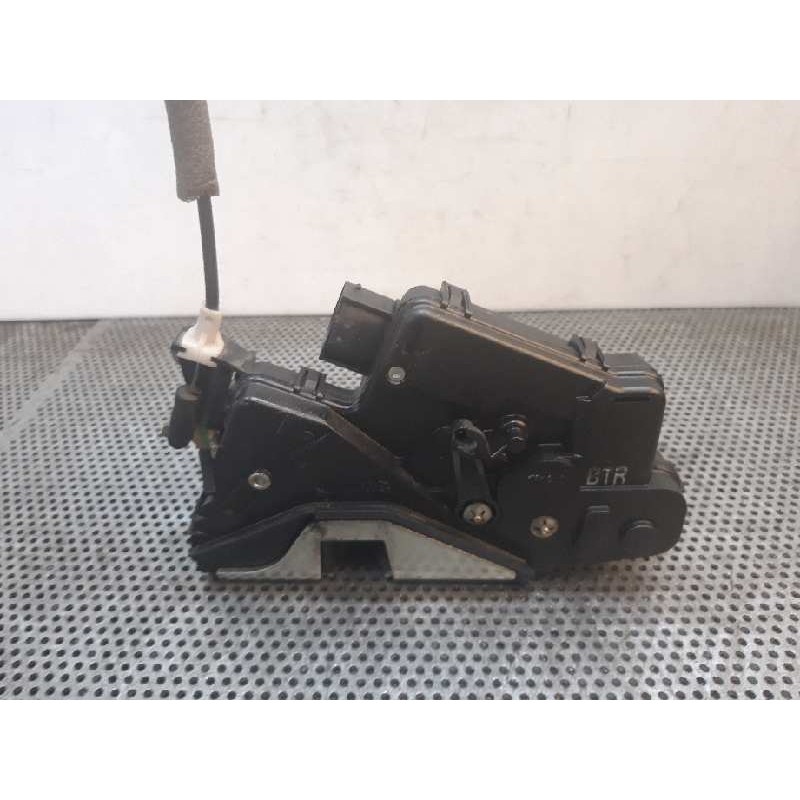 Recambio de cerradura puerta delantera derecha para bmw serie 3 berlina (e46) 320d referencia OEM IAM - Azul 2