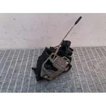 CERRADURA PUERTA DELANTERA DERECHA 