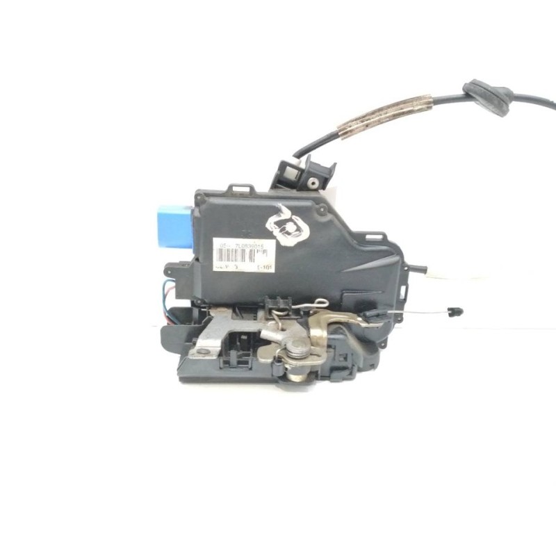 Recambio de cerradura puerta trasera izquierda para volkswagen touareg (7la) tdi r5 referencia OEM IAM 7L0839015  