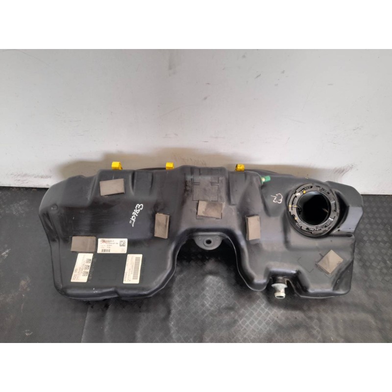 Recambio de deposito combustible para jaguar xe prestige referencia OEM IAM 26002246901A70 X76017DSLC 