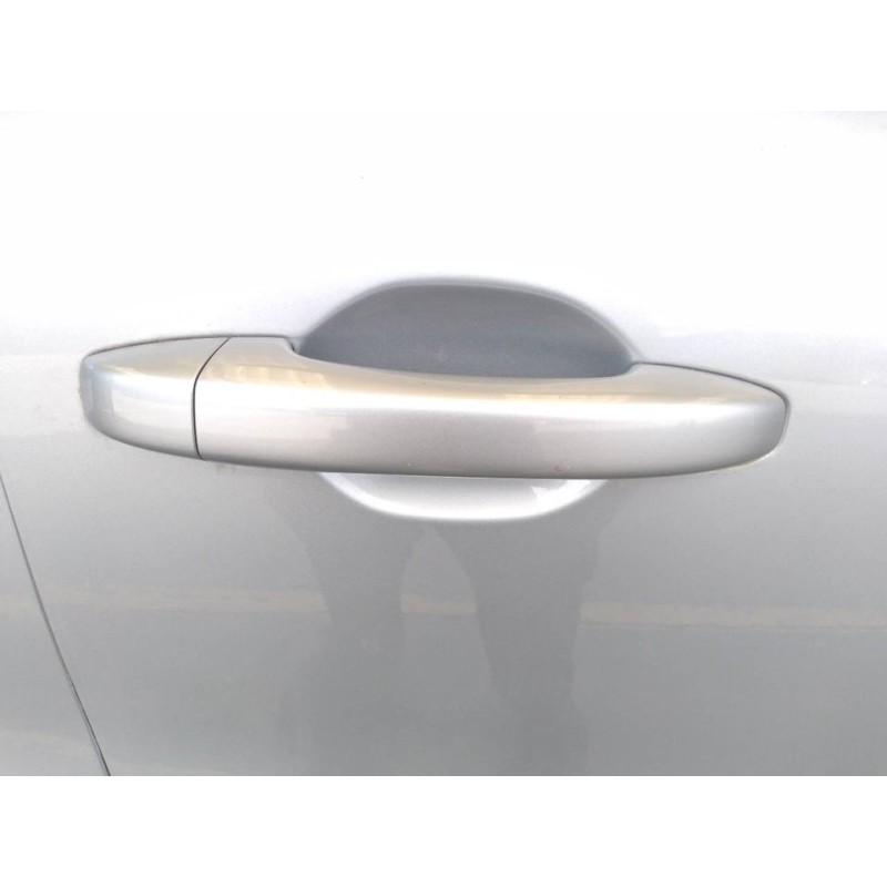 Recambio de maneta exterior delantera derecha para renault captur ii e-tech engineered referencia OEM IAM   