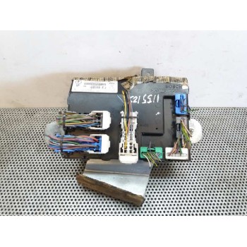 CAJA RELES / FUSIBLES 8V5115K600EJ 030380812101 