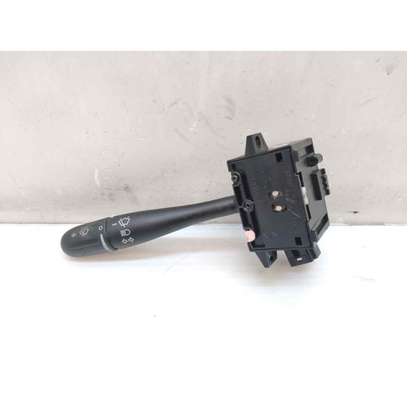 Recambio de mando luces para chrysler voyager (rg) 2.5 crd se referencia OEM IAM 04685711AA  