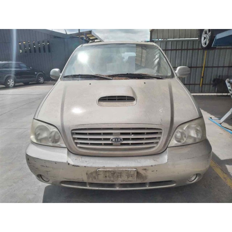kia carnival ii del año 2001