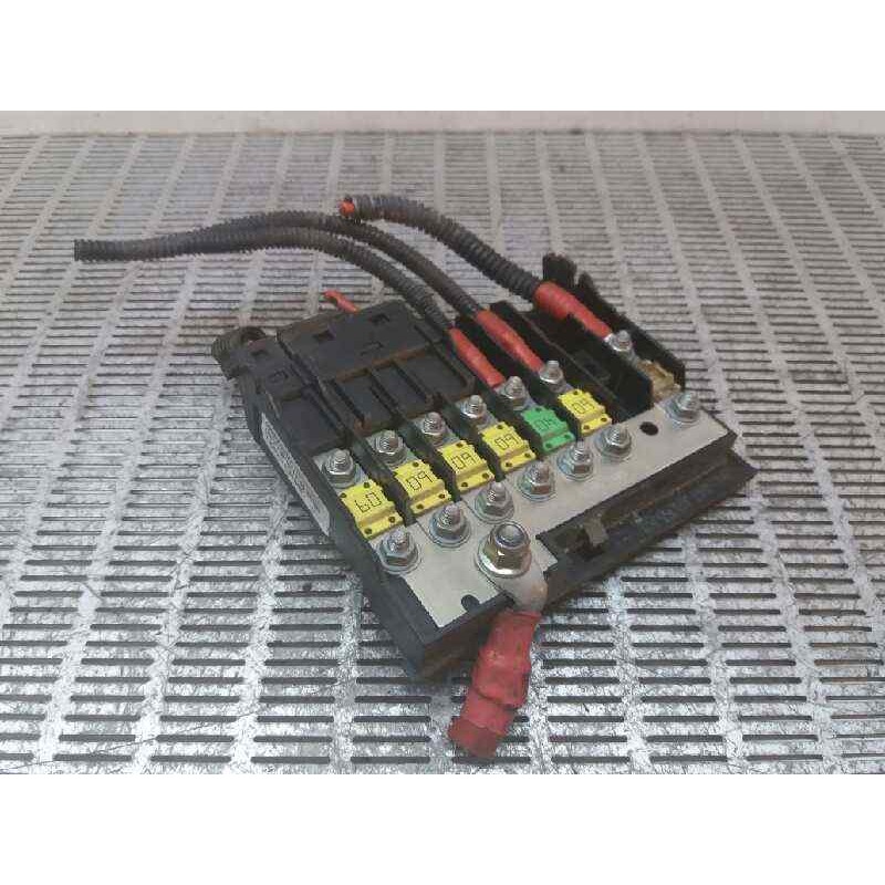 Recambio de caja reles / fusibles para ford fiesta (cbk) 1.6 tdci cat referencia OEM IAM T3060118151046 - Rojo 3