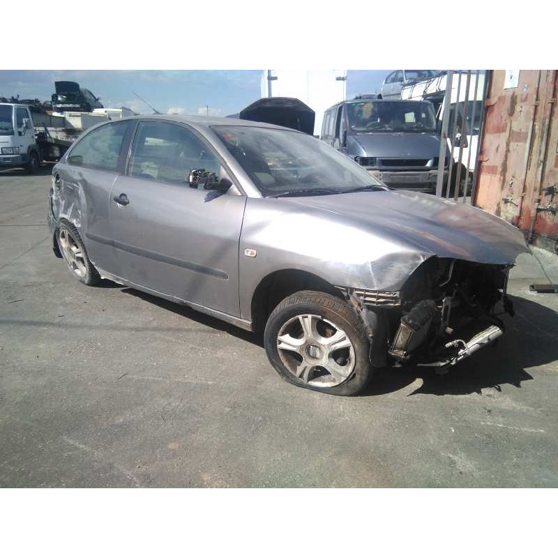 seat ibiza (6l1) del año 2004