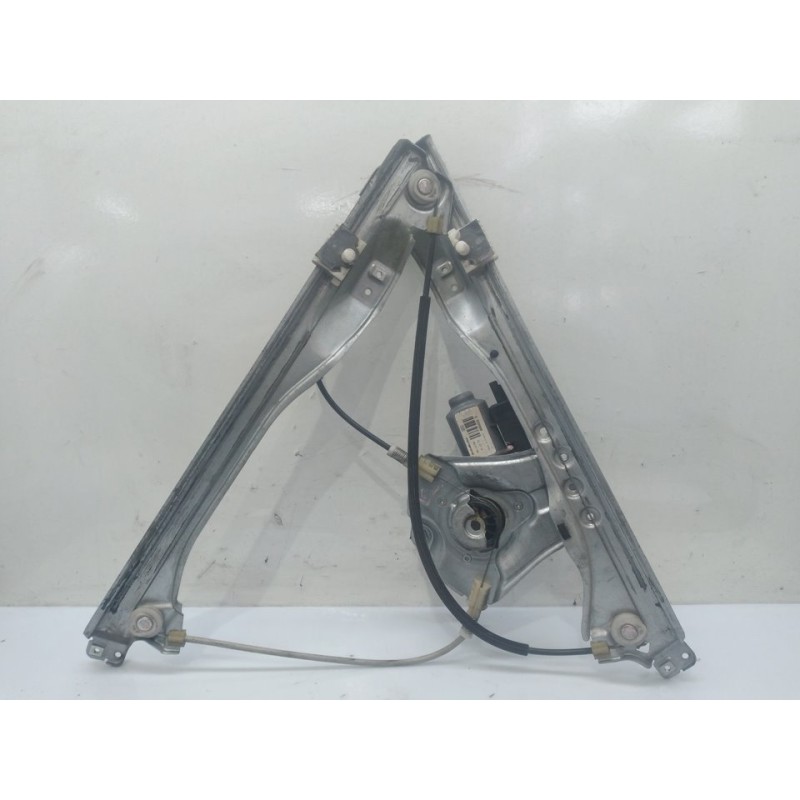 Recambio de elevalunas delantero izquierdo para renault clio iii emotion referencia OEM IAM 400858G  