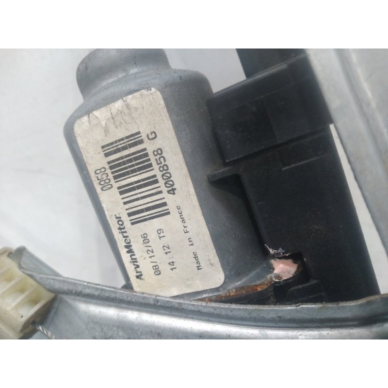 Recambio de elevalunas delantero izquierdo para renault clio iii emotion referencia OEM IAM 400858G 2