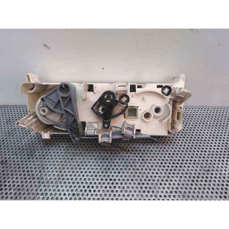 Recambio de mando calefaccion / aire acondicionado para citroën berlingo 1.6 hdi 92 multispace referencia OEM IAM 030807DA 3