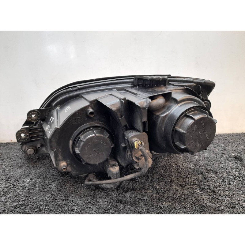 Recambio de faro derecho para kia sorento 2.5 crdi vgt ex1 referencia OEM IAM - Marrón 2