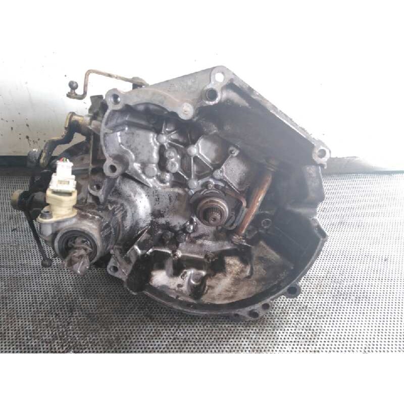 Recambio de caja cambios para peugeot 206 berlina xt referencia OEM IAM 20CE89 - Blanco 2