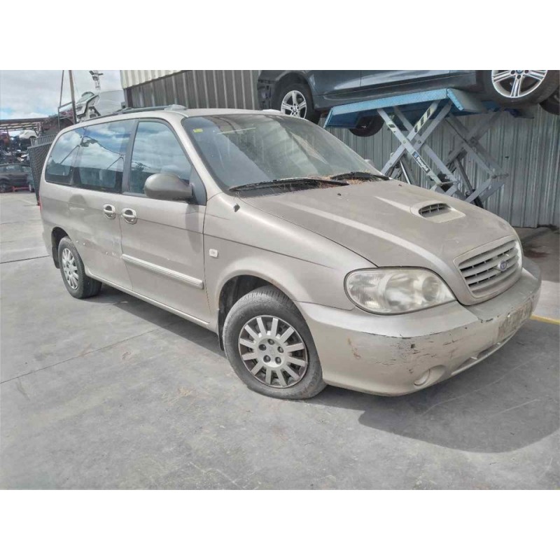 kia carnival ii del año 2001